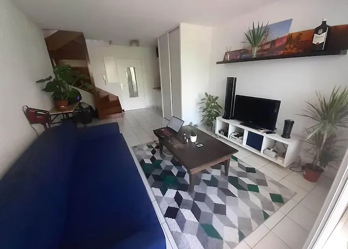 T2 Duplex + Piscine Avec Parking